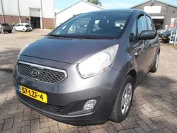 Grijs Gebruikt 2010 Kia Venga Hatchback | € 4.950 (Eerlijke prijs)