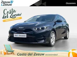Zwart Gebruikt 2023 Kia Ceed Stationwagen | € 20.930 (Eerlijke prijs)