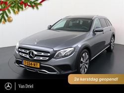Grijs Gebruikt 2019 Mercedes E220 Avantgarde Stationwagen | € 27.950 (Goede deal)