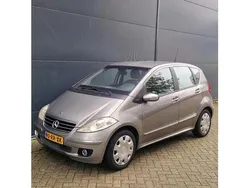 Grijs Gebruikt 2005 Mercedes A170 Avantgarde MPV | € 2.495 (Goede deal)