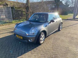 Grijs Gebruikt 2010 Mini ONE Hatchback | € 5.000 (Eerlijke prijs)