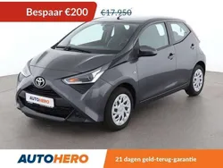 Grijs Gebruikt 2022 Toyota Aygo X-play Hatchback | € 17.449 (Goede deal)