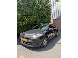 Zwart Gebruikt 2010 Renault Mégane GrandTour Dynamique Stationwagen | € 2.055 (Goede deal)