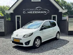 Wit Gebruikt 2009 Renault Twingo Dynamique Hatchback | € 2.945 (Eerlijke prijs)