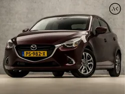 Rood Gebruikt 2017 Mazda 2 Luxury Hatchback | € 11.445 (Eerlijke prijs)