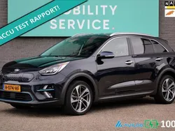 Blauw, metallic lak Gebruikt 2020 Kia e-Niro SUV | € 18.864 (Super prijs)