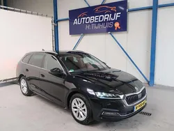 Zwart Gebruikt 2022 Skoda Octavia Business Line Stationwagen | € 18.750 (Eerlijke prijs)