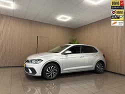 Grijs Gebruikt 2022 VW Polo Business Hatchback | € 18.425 (Eerlijke prijs)