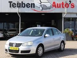 Grijs Gebruikt 2008 VW Jetta Comfortline Sedan | € 1.985 (Eerlijke prijs)