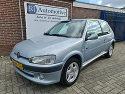 Grijs Gebruikt 2001 Peugeot 106 Sport Hatchback | € 1.650 (Eerlijke prijs)
