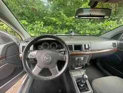 Zilver Gebruikt 2005 Opel Vectra Elegance Stationwagen | € 1.400 (Duur)