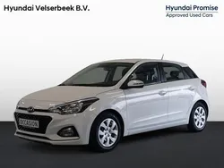 Wit Gebruikt 2020 Hyundai i20 Comfort Hatchback | € 13.845 (Eerlijke prijs)