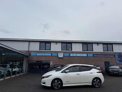 Wit Gebruikt 2019 Nissan Leaf N-Connecta Hatchback | € 12.950 (Eerlijke prijs)