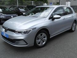 Grijs Gebruikt 2022 VW Golf VIII Life Sedan | € 23.700 (Goede deal)