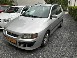 Grijs, metallic lak Gebruikt 2003 Mitsubishi Space Star MPV | € 1.250 (Eerlijke prijs)