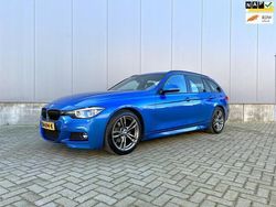 Blauw Gebruikt 2018 BMW 320 Shadowline Stationwagen | € 22.900 (Eerlijke prijs)