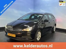 Zwart Gebruikt 2017 Opel Astra Edition Stationwagen | € 7.750 (Eerlijke prijs)
