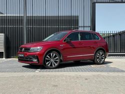 Rood Gebruikt 2019 VW Tiguan R-line SUV | € 18.990 (Super prijs)