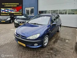 Blauw Gebruikt 2003 Peugeot 206 Stationwagen | € 1.750 (Iets duurder)