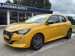 Geel Gebruikt 2022 Peugeot 208 Allure Hatchback | € 19.950 (Eerlijke prijs)