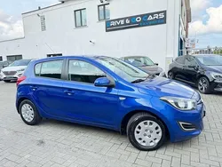 Blauw Gebruikt 2013 Hyundai i20 Style Sedan | € 6.450 (Goede deal)