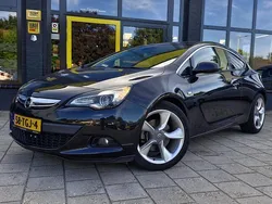Zwart Gebruikt 2012 Opel Astra GTC Sport Hatchback | € 9.250 (Duur)
