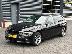 Zwart Gebruikt 2013 BMW 320 Executive Stationwagen | € 6.750 (Super prijs)