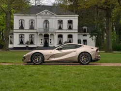 Ferrari 812