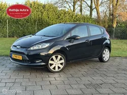 Zwart Gebruikt 2010 Ford Fiesta Titanium Hatchback | € 4.450 (Eerlijke prijs)
