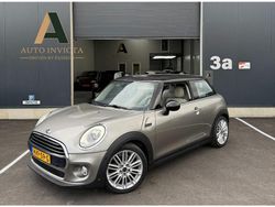 Grijs Gebruikt 2016 Mini Cooper Chili Hatchback | € 9.995 (Goede deal)