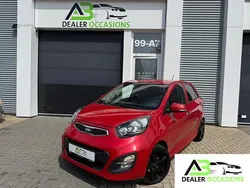 Rood Gebruikt 2014 Kia Picanto Hatchback | € 6.950 (Goede deal)