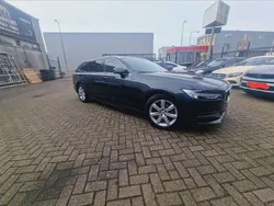 Blauw Gebruikt 2020 Volvo V90 Momentum Stationwagen | € 19.000 (Duur)
