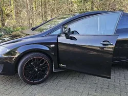 Zwart Gebruikt 2011 Seat Leon Style MPV | € 3.995 (Eerlijke prijs)