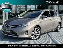Grijs Gebruikt 2015 Toyota Auris Executive Hatchback | € 14.250 (Eerlijke prijs)