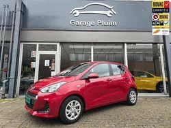 Rood Gebruikt 2020 Hyundai i10 Comfort Hatchback | € 11.940 (Eerlijke prijs)