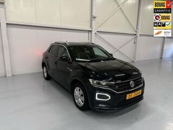 Zwart Gebruikt 2019 VW T-Roc Sport SUV | € 19.950 (Eerlijke prijs)