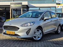 Grijs Gebruikt 2019 Ford Fiesta Trend Hatchback | € 10.950 (Super prijs)