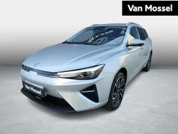 Grijs Gebruikt 2023 MG MG5 EV Long Range Luxury Stationwagen | € 30.100