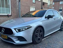 Grijs Gebruikt 2019 Mercedes A180 AMG Hatchback | € 26.950 (Iets duurder)