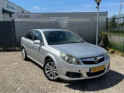 Grijs Gebruikt 2007 Opel Vectra GTS Excellence Hatchback | € 2.499 (Eerlijke prijs)