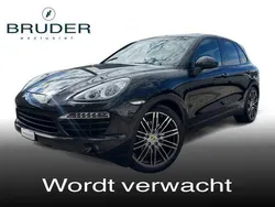 Zwart Gebruikt 2010 Porsche Cayenne SUV | € 47.178