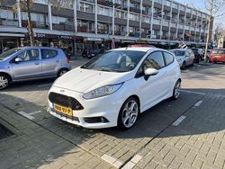 Gebruikt 2014 Ford Fiesta ST Sedan | € 12.900 (Iets duurder)