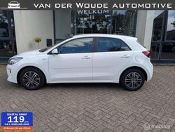 Wit Gebruikt 2018 Kia Rio Hatchback | € 8.750 (Eerlijke prijs)