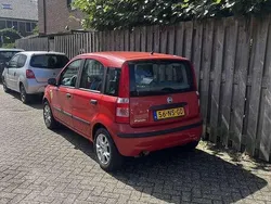 Rood Gebruikt 2004 Fiat Panda Dynamic Hatchback | € 1.250 (Iets duurder)