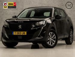 Zwart Gebruikt 2023 Peugeot 2008 Sport SUV | € 16.445 (Goede deal)