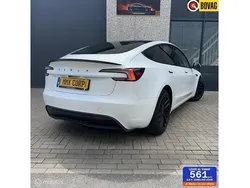 Wit Gebruikt 2024 Tesla Model 3 Standard Range Plus Sedan | € 34.499 (Eerlijke prijs)