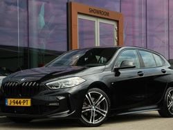 Zwart Gebruikt 2020 BMW 118 M Sport Hatchback | € 23.395