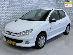Wit Gebruikt 2008 Peugeot 206 Hatchback | € 1.499 (Eerlijke prijs)