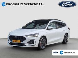 Wit Gebruikt 2024 Ford Focus ST-Line X Stationwagen | € 28.900 (Iets duurder)