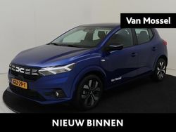 Blauw Gebruikt 2024 Dacia Sandero Expression Hatchback | € 17.940 (Super prijs)